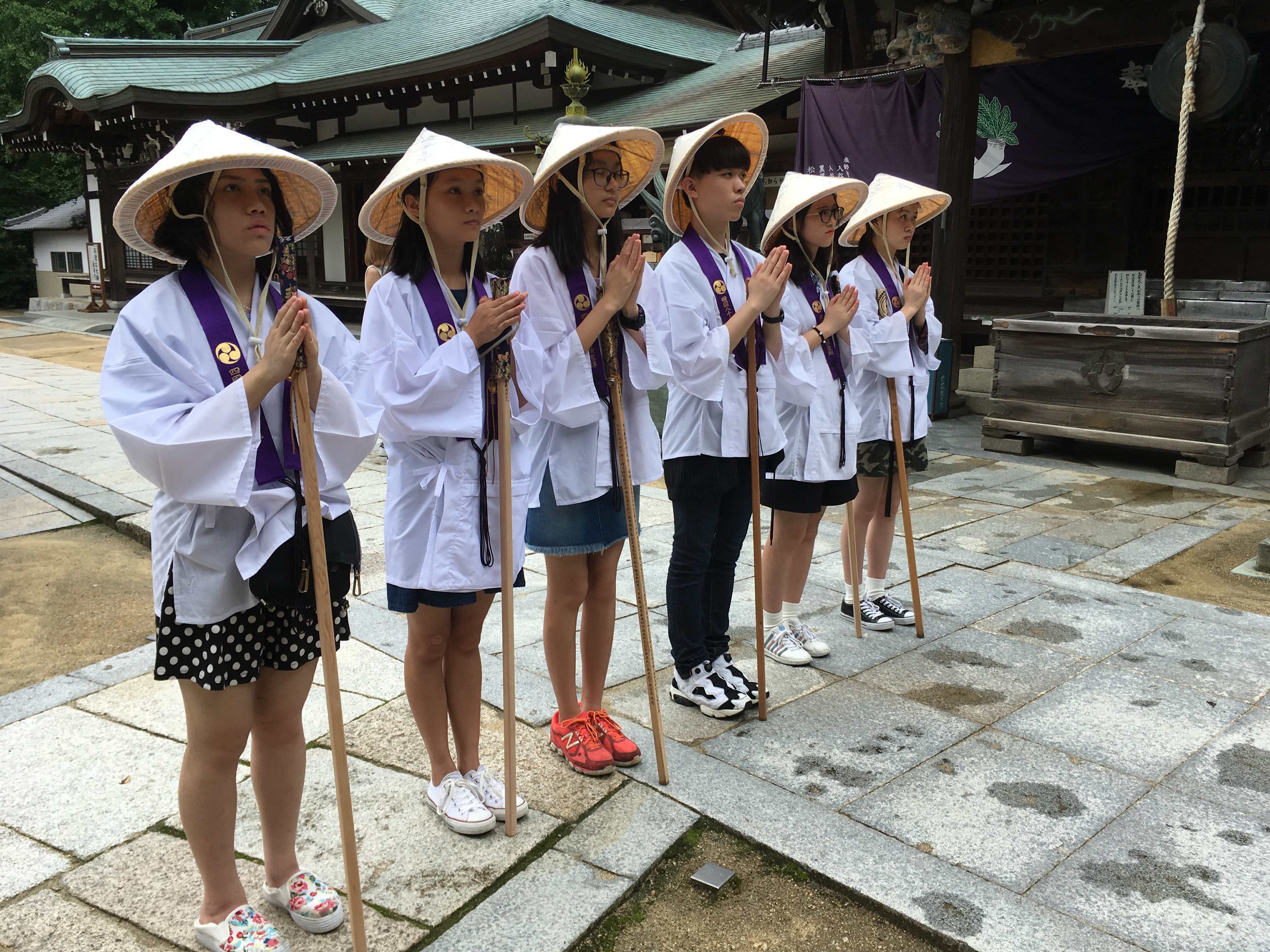 Touring the Yakuriji Temple