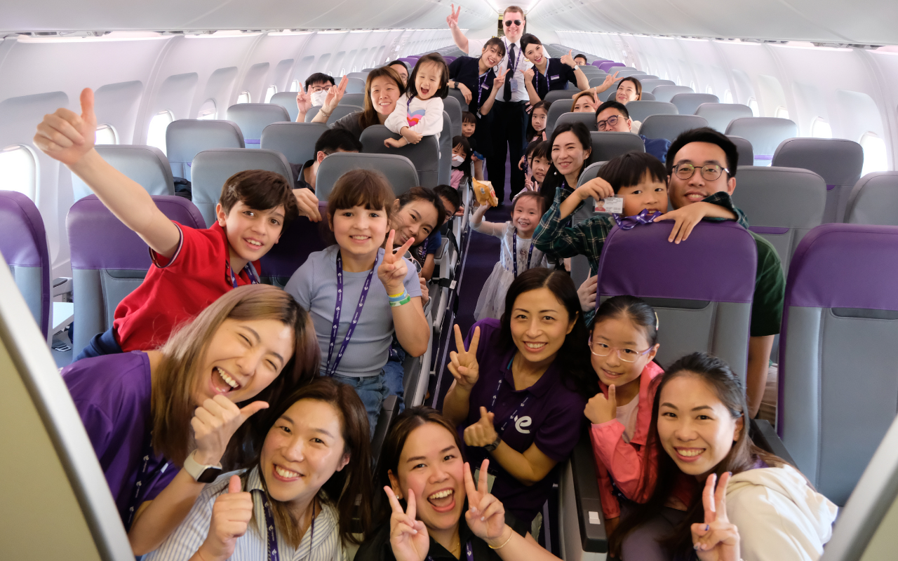 UO Community - Group Photo on Flycation